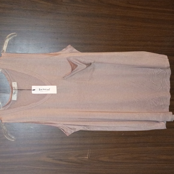 Three Birds Nest, Women's Tops  "The Nest Shelli Scoop Neck Tank Top" - Picture 3 of 6